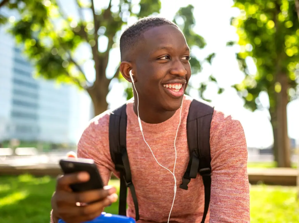 Découvrez des forfaits tout inclus (Appels, SMS & Internet)